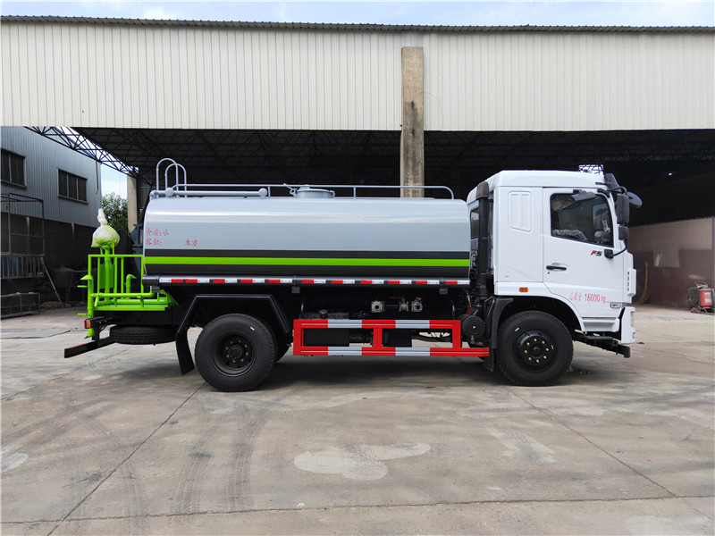 東風(fēng)10方12方灑水車(chē)